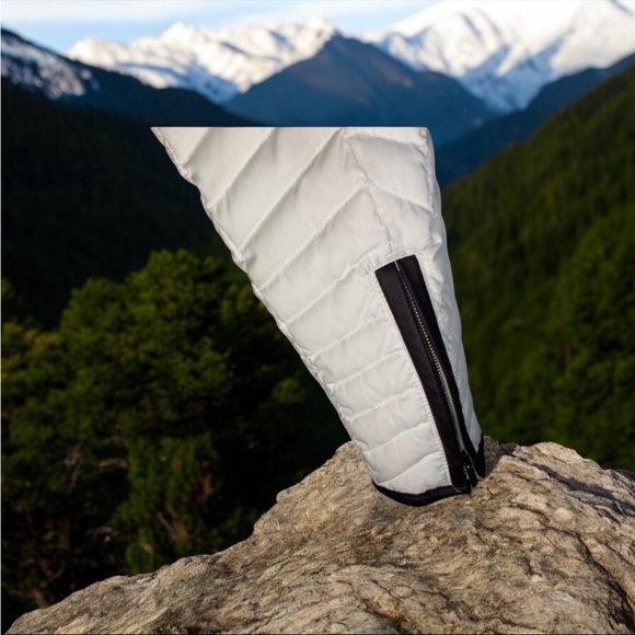 Eddie Bauer Goose Down Quilted Jacket ~ LIKE NEW ~      size Small - Picture 9 of 12